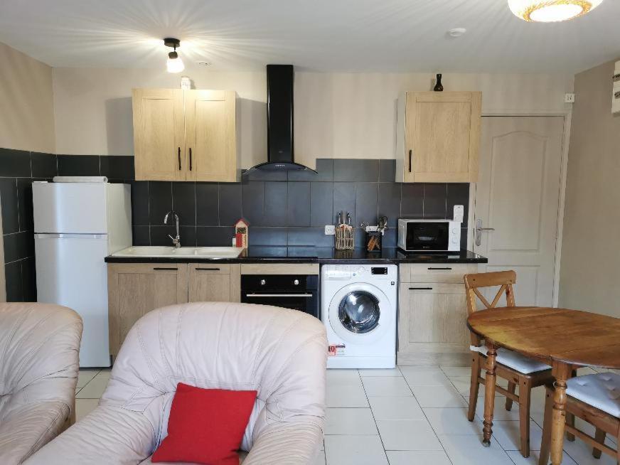 Bienvenue Chez Nous Apartment Ver-sur-Mer Luaran gambar